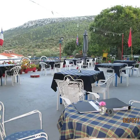 El Capitan Πανσιόν