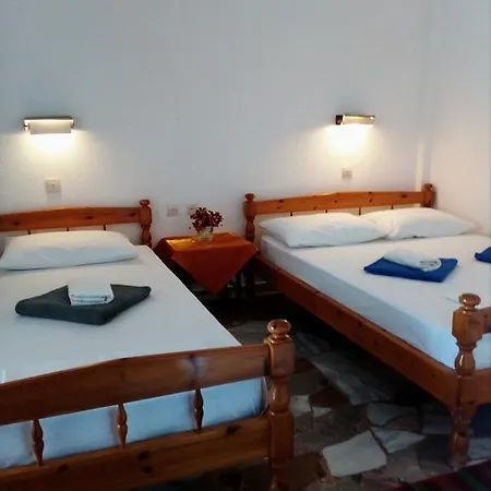 El Capitan Guest house Porto Koufo